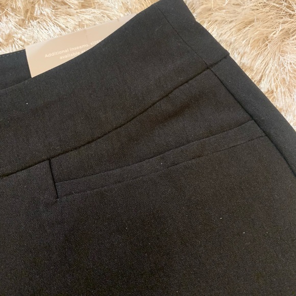 Chicos 1 Reg pant, black. Rayon/nylon/spandex. Lovely fabric! Straight leg style - Picture 4 of 6